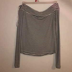 Off the shoulder long sleeve